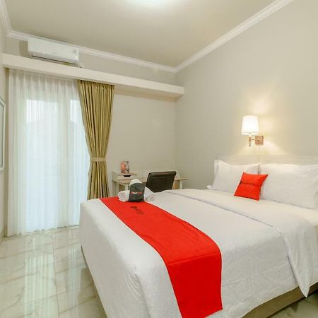 Reddoorz Near Taman Makam Pahlawan Cikutra Hotel Bandung Exterior photo