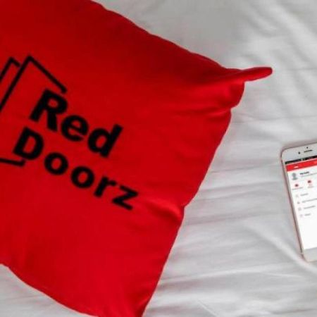 Reddoorz Near Taman Makam Pahlawan Cikutra Hotel Bandung Exterior photo